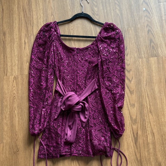 Beautiful Lucy in the Sky Dress - Picture 2 of 4